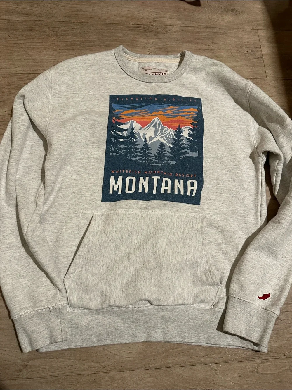 League Montana Graphic Crewneck - Light Gray with Navy & Orange